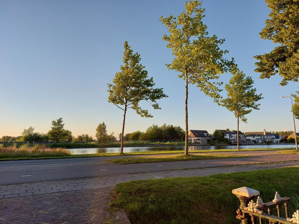 Lodges Near The Rhine - Sustainable Residence Hazerswoude-Rijndijk Buitenkant foto