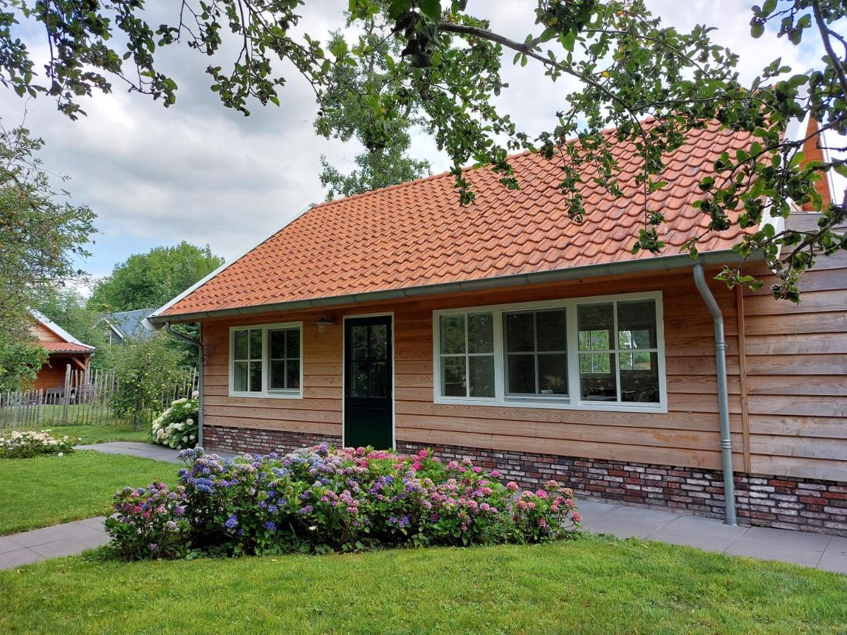 Lodges Near The Rhine - Sustainable Residence Hazerswoude-Rijndijk Buitenkant foto